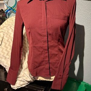 Express Stretch Burgundy Shirt Size 1/2
